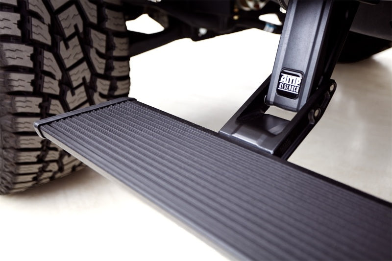AMP Research 2008-2016 Ford SD All Cabs PowerStep Xtreme - Black